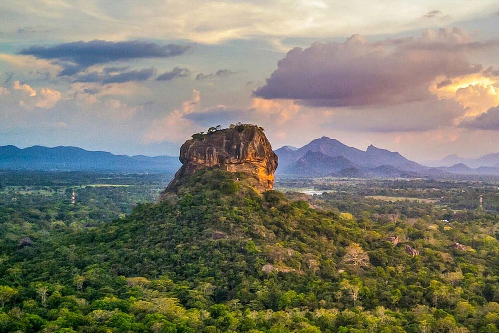 Sri Lanka Cultural Tours - Sigiriya, Kandy, Anuradhapura